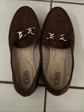 Cliffs by WHITE MOUNTAIN Brown Suede Loafers with Gold Chain Accent